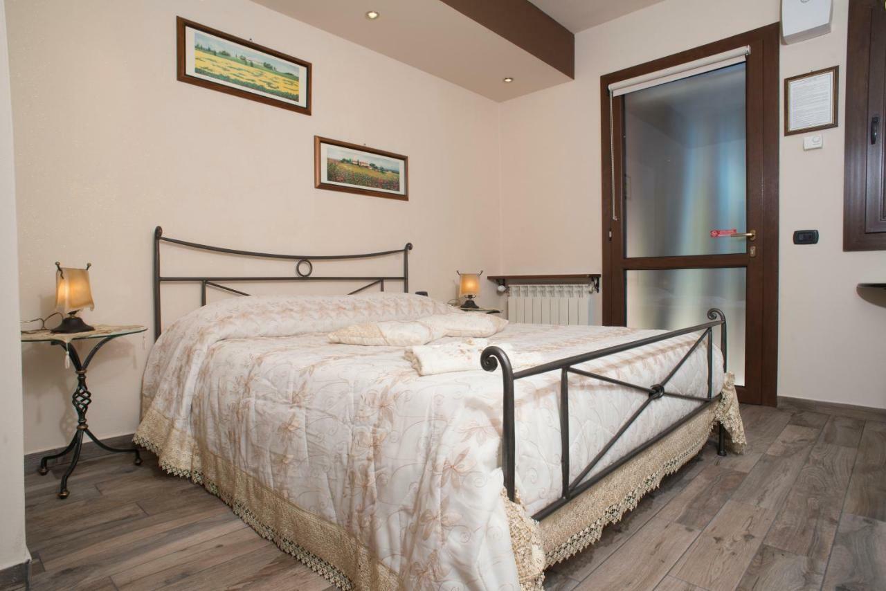 Villarosybeb Paruzzaro Buitenkant foto