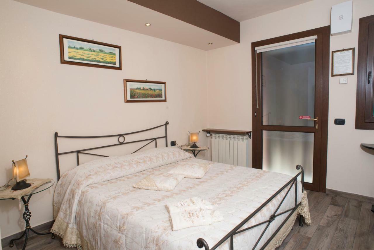 Villarosybeb Paruzzaro Buitenkant foto